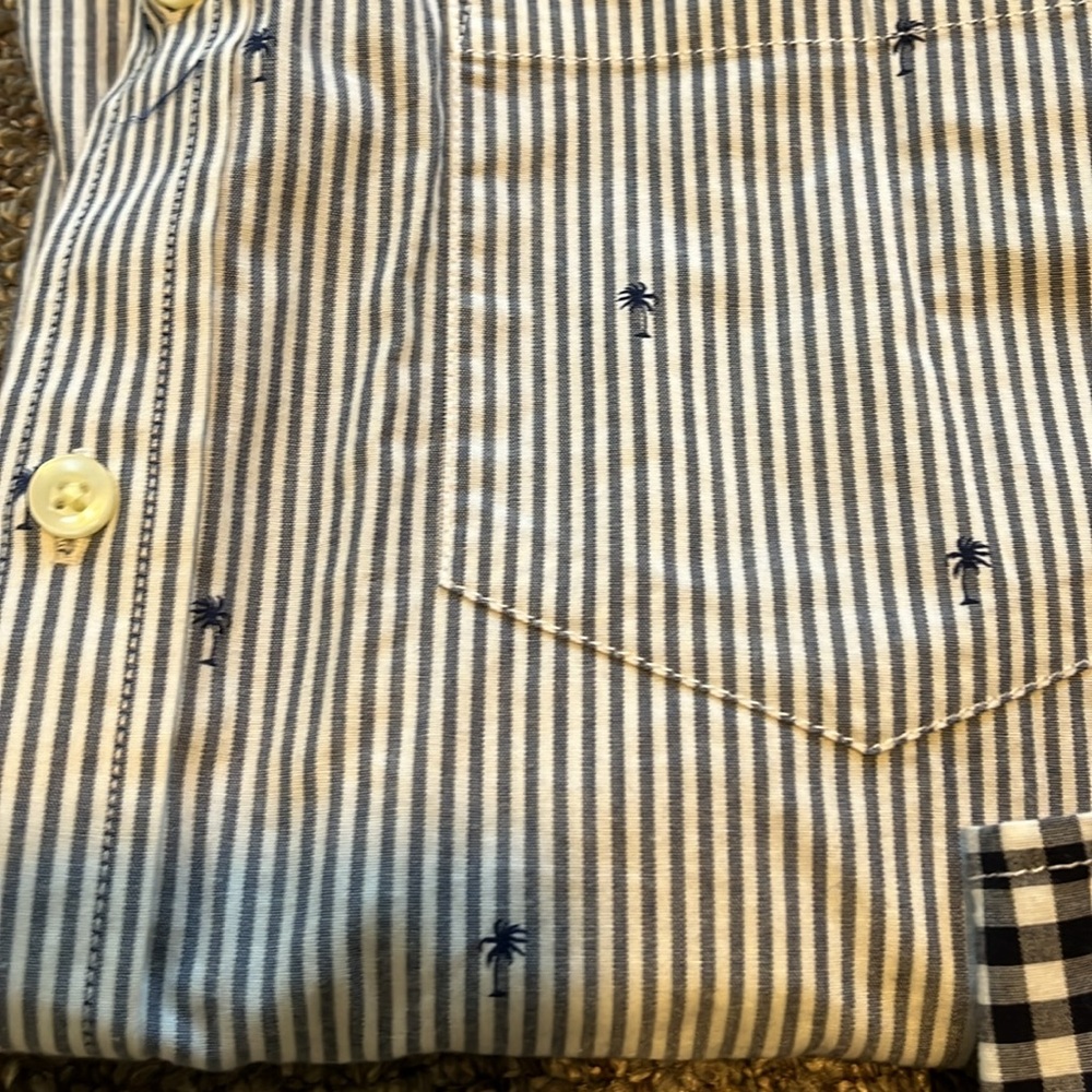 Goodfellow button down tops - Picture 5 of 5